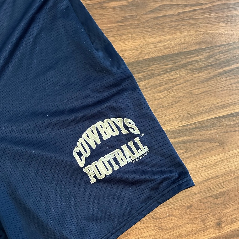 VTG 1995 LogoTech Dallas Cowboys Gym Shorts, Size: X-Large - Picture 4 of 10